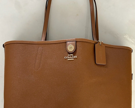 Bolsa Tota Signature Camel - Coach
